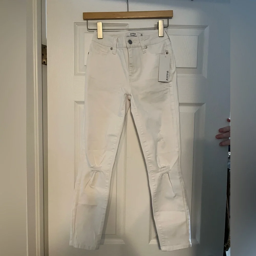 Mid Rise White Ripped Denim Jeans - Picture 2 of 7